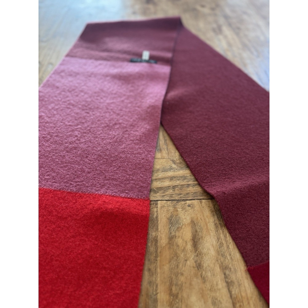 Vintage Lucy Barlow Wool Scarf Made in England Red Burgundy Colorblock Fringe - Picture 6 of 14